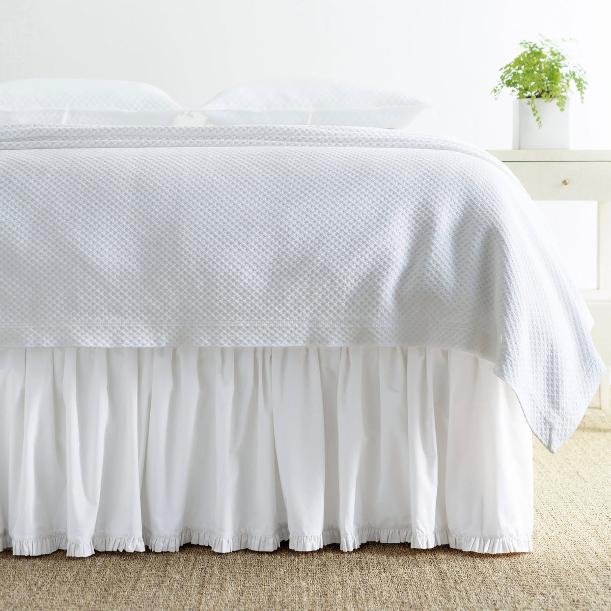 Classic Ruffle Bed Skirt - White - Starboard Lane