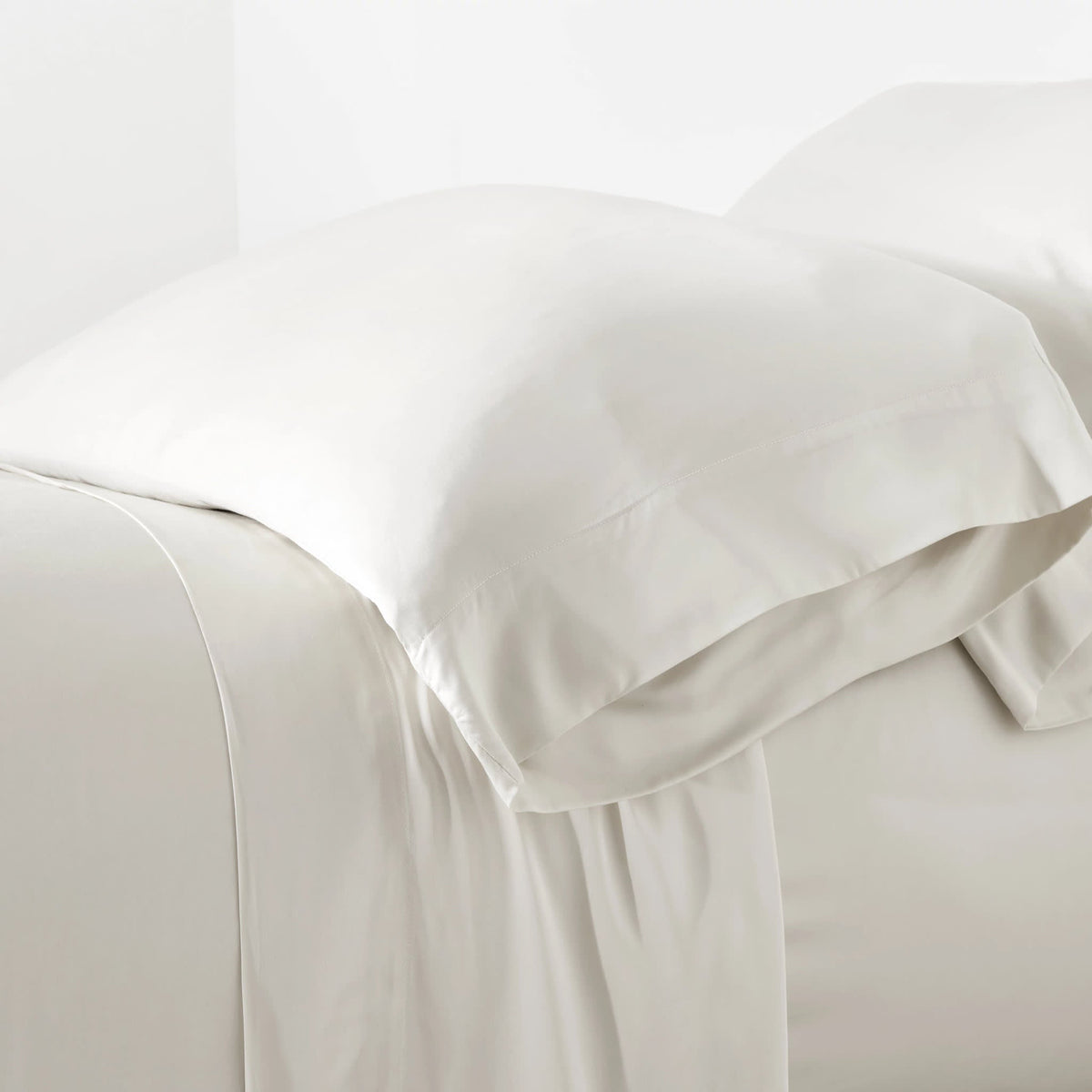 Blissful Bamboo Sheet Set, Silver - Starboard Lane