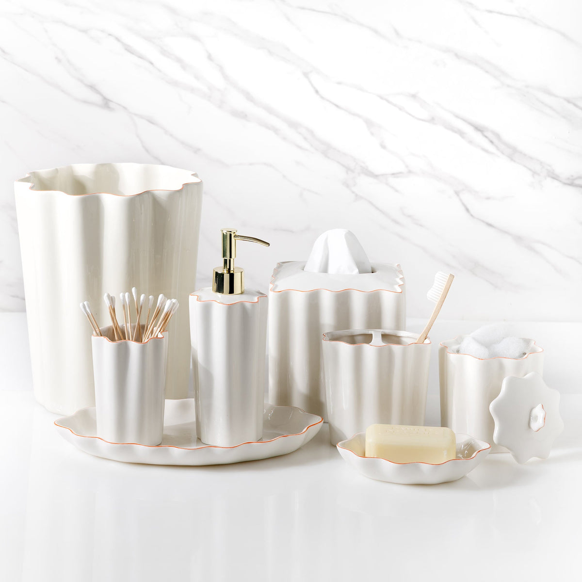 Le Marais Bath Accessories