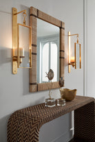 Newton Mirror, side view - Starboard Lane