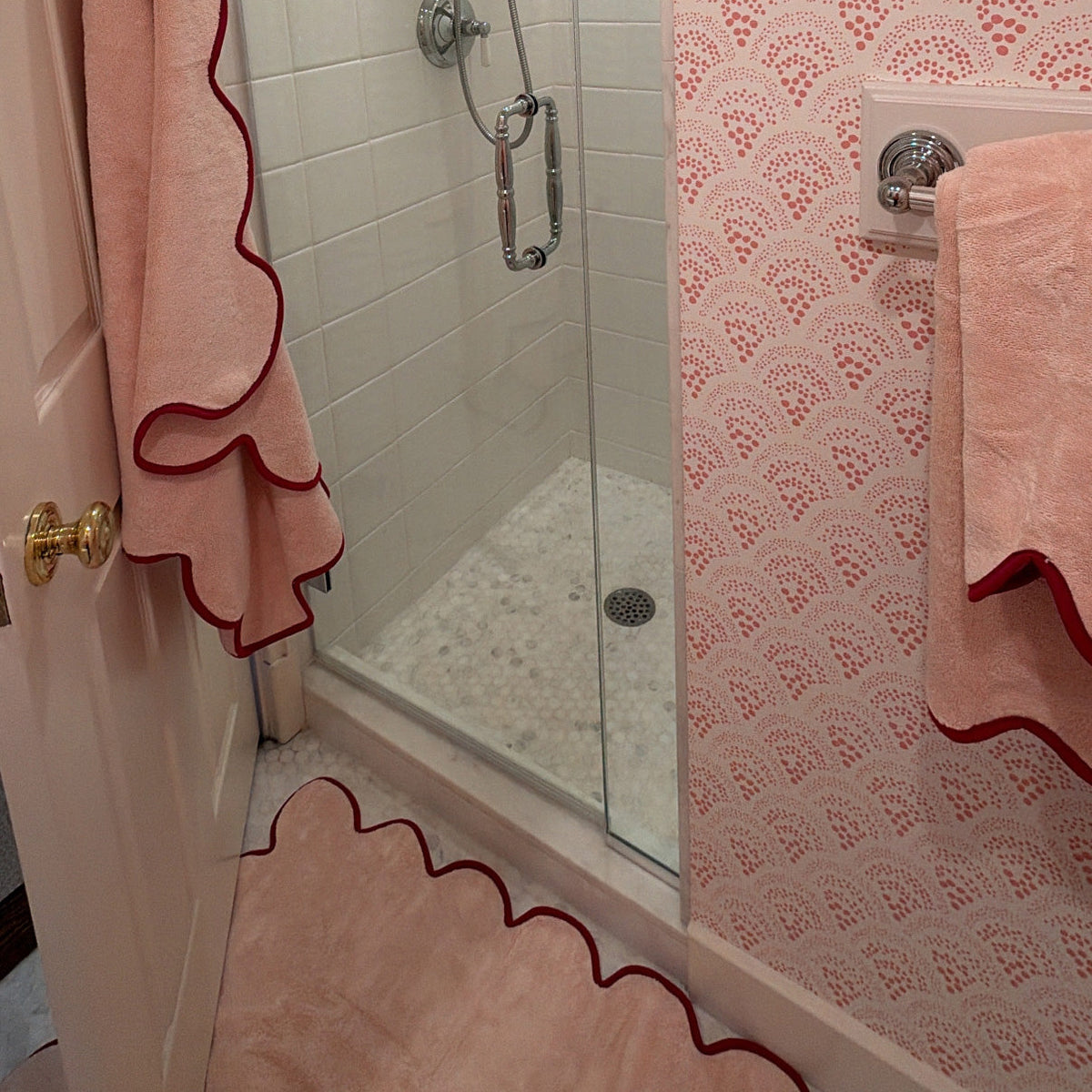 Chairish Scalloped Bath Towels